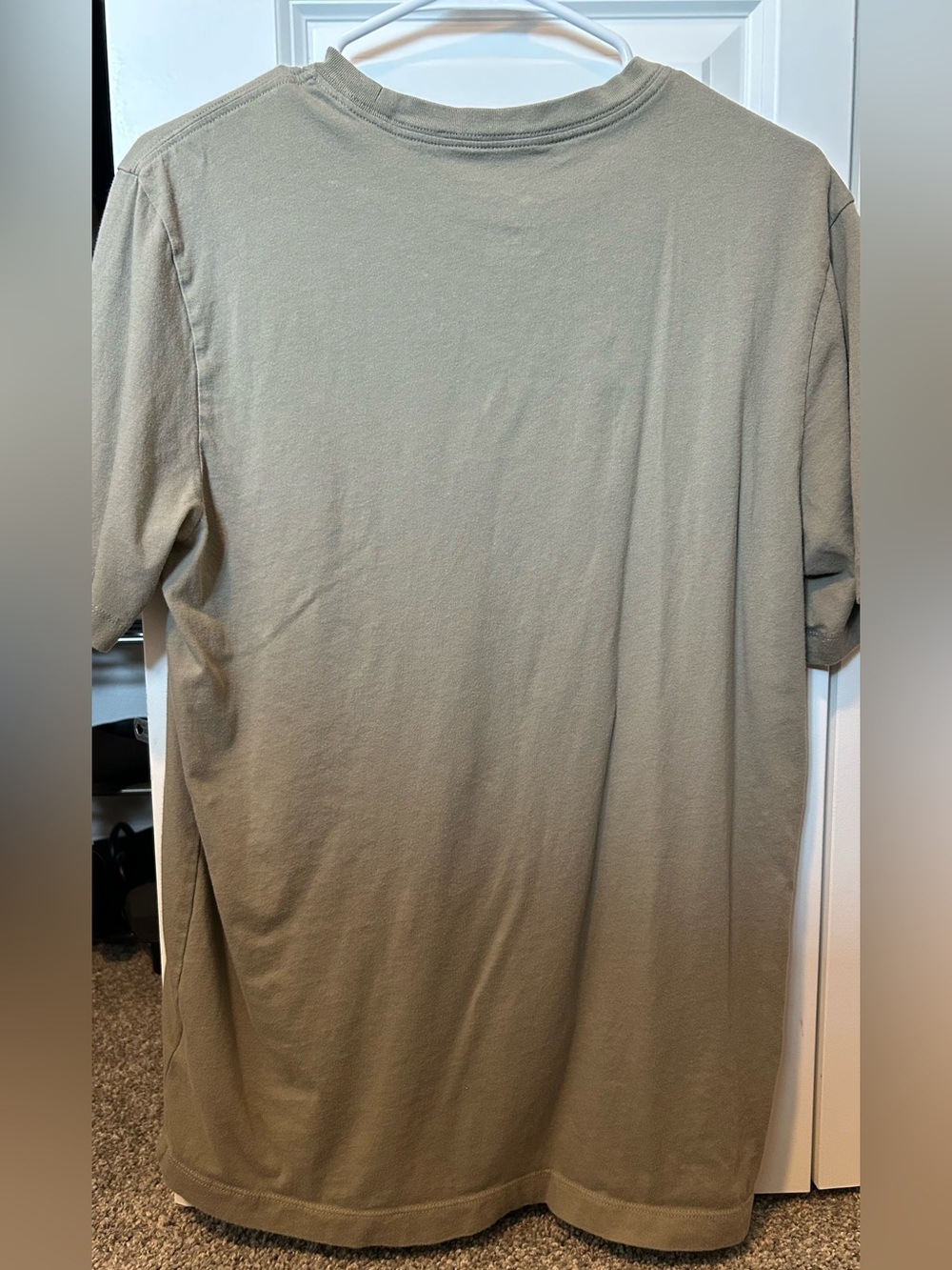 Nike Olive Green Short Sleeve T-Shirt with Neon Swoosh - Picture 2 of 4